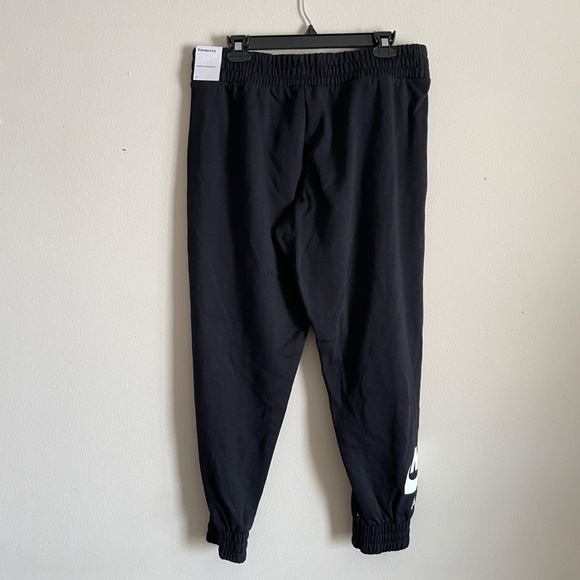 Nike NSW Air Sweat Pant In Black - Picture 8 of 11